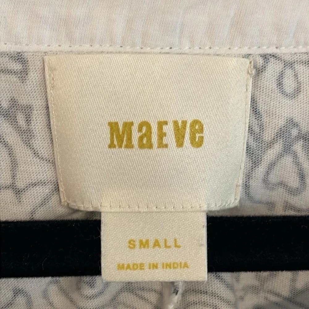 Maeve Anthropologie Women’s Tunic Top Small White Blue Eyelet Paisley Floral